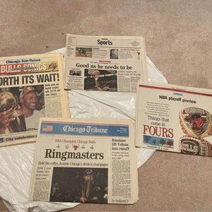 Chicago Bulls Collectibles Package